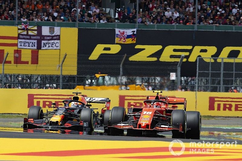 Charles Leclerc, Ferrari SF90,  Max Verstappen, Red Bull Racing RB15