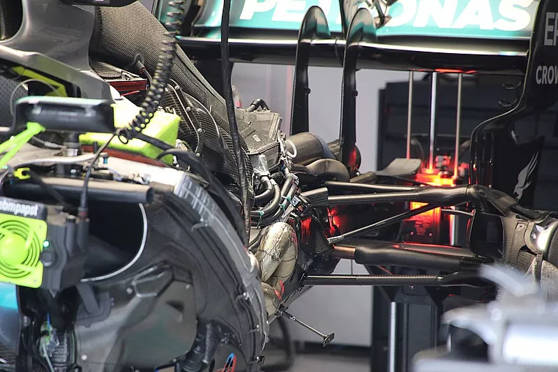 L'arri&egrave;re de la Mercedes AMG F1 W10