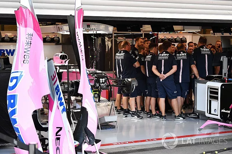 Reuni&oacute;n en el garaje Force India F1