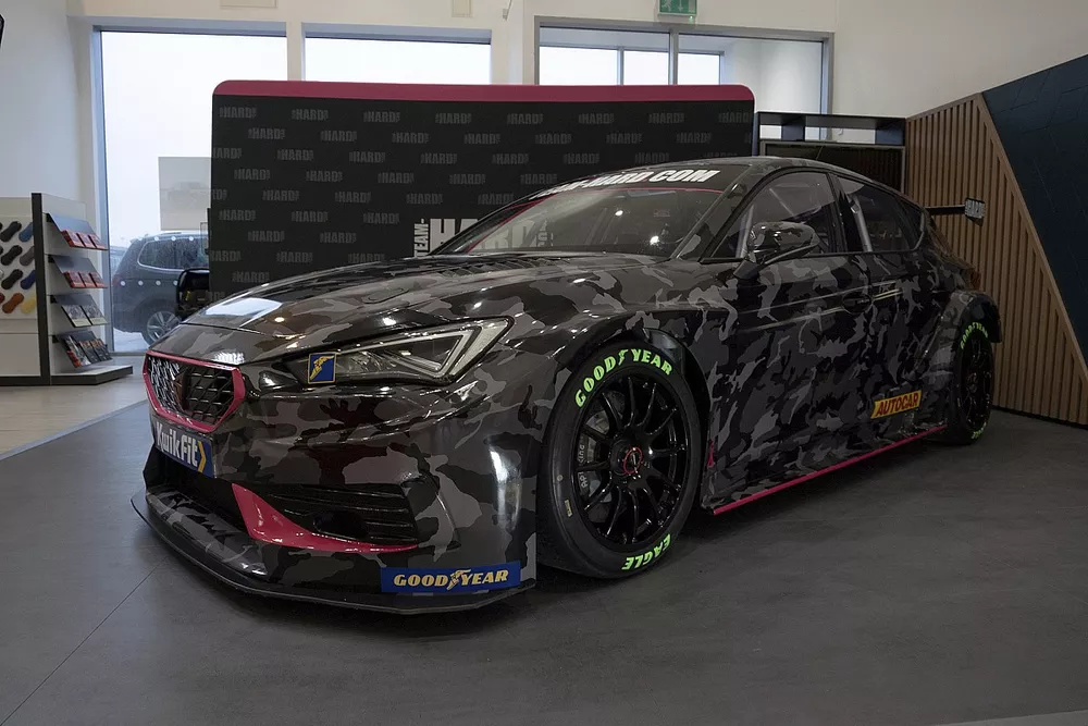 BTCC Cupra, Team Hard