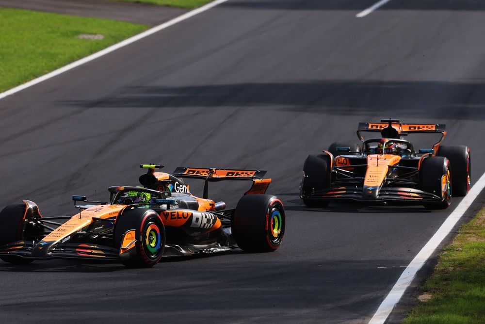 Lando Norris, McLaren, Oscar Piastri, McLaren
