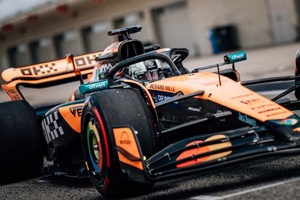 もはやガチレーサーじゃん！ ブラッド・ピットのF1ドライブ密着