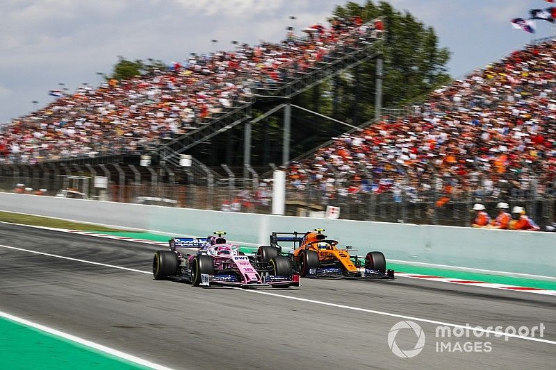 Lance Stroll, Racing Point RP19, battles with Lando Norris, McLaren MCL34