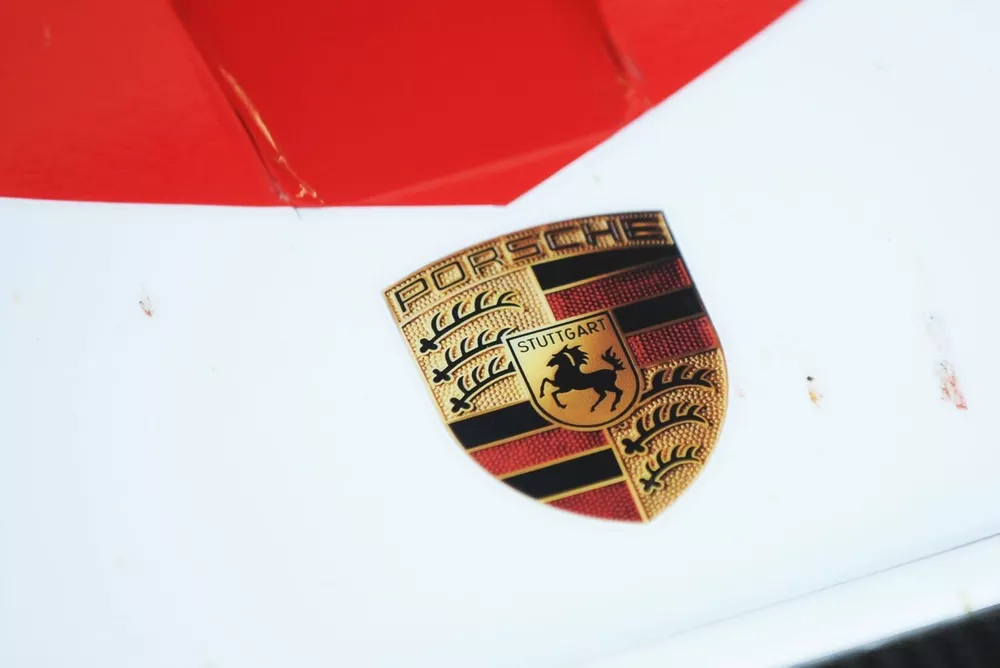 Porsche GT Team logo