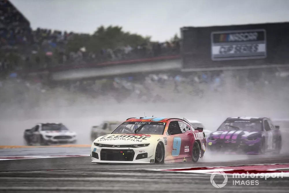 Chase Elliott, Hendrick Motorsports, Chevrolet Camaro LLumar