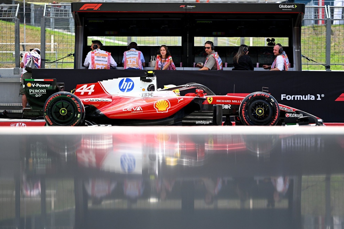 Hamilton ne comprend pas pourquoi Ferrari l'a arrêté en fin de course