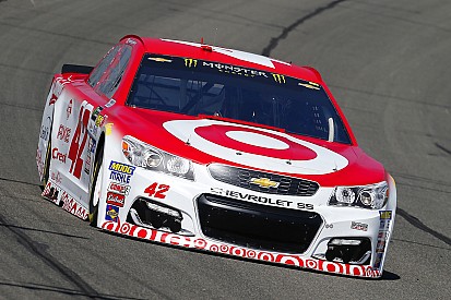 Kyle Larson captures Fontana pole