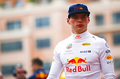 Webber: "Nunca había visto tanta decepción en Verstappen"