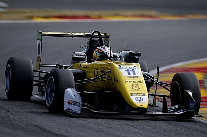 Fenestraz sorprende con la primera pole en Silverstone