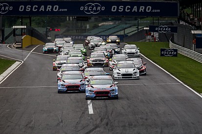 Bánki Bence vezeti a WTCR eSport pontversenyét a magyar futam után