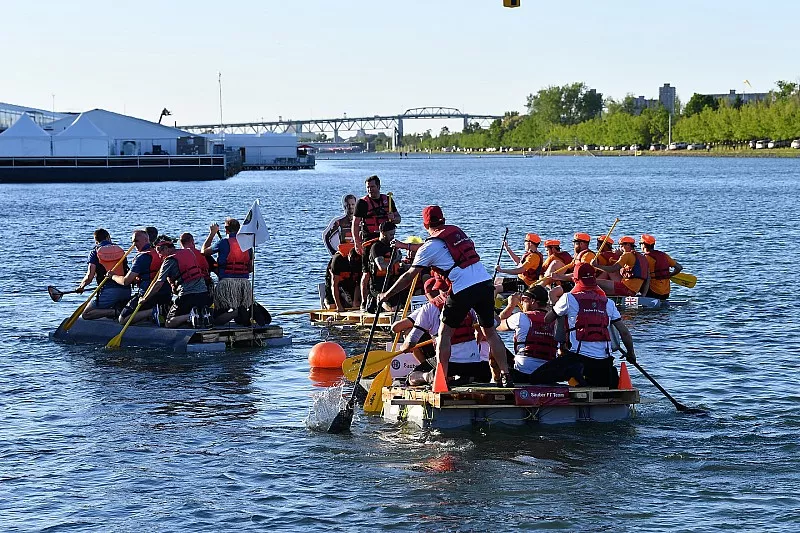 Sauber at the raft race