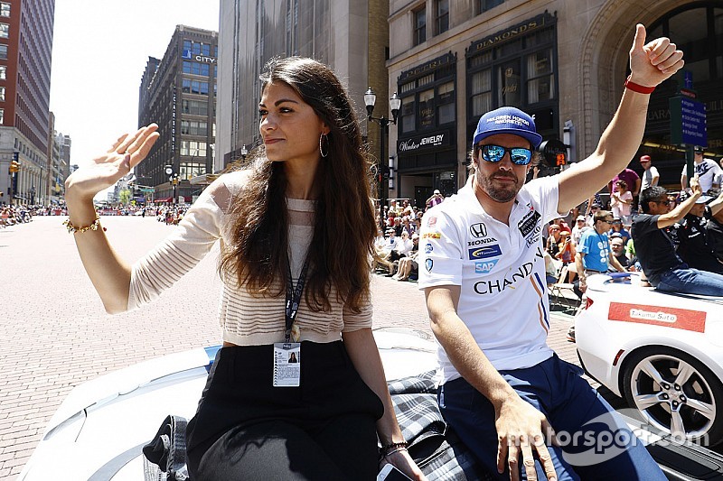 Honda, Alonso'nun IndyCar'a dönüşünden memnun olacak