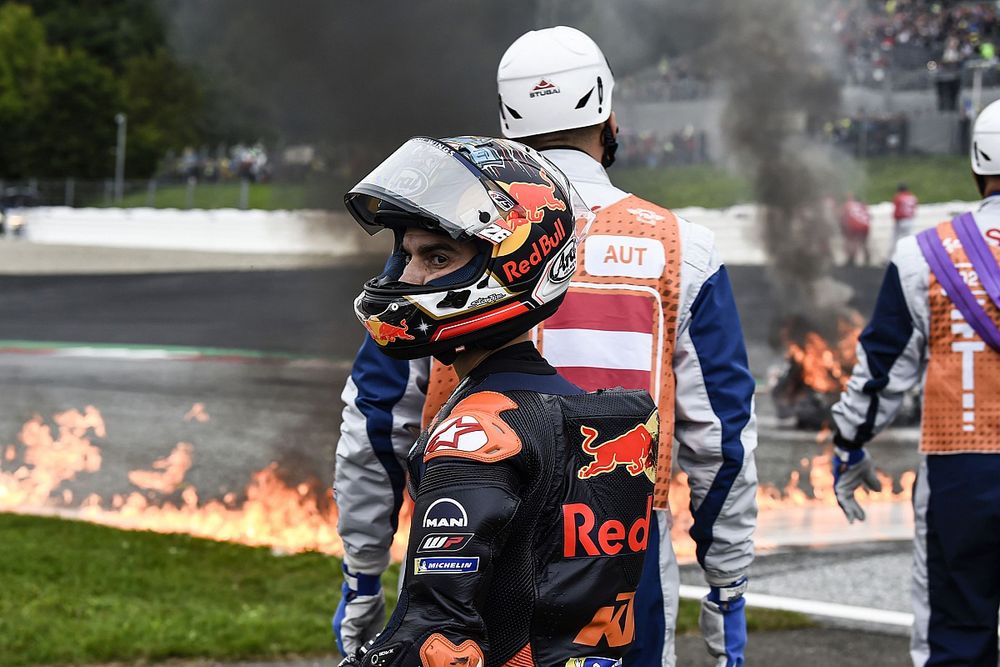 Dani Pedrosa, Red Bull KTM Factory Racing after his crash