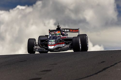 Roberto Merhi volver&aacute; a correr en Australia y apunta a Jap&oacute;n