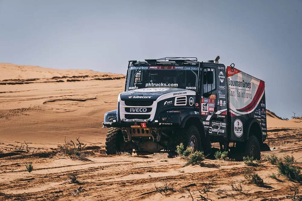 #511 Eurol Team De Rooy Iveco: Mitchel van den Brink, Jarno van de Pol, Moi Torrallardona