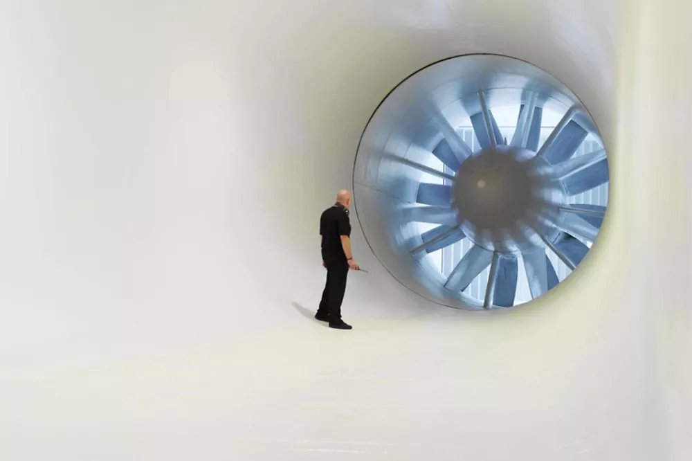 Wind tunnel 