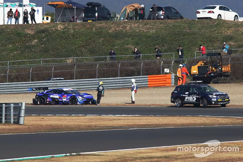 #100 RAYBRIG NSX-GT