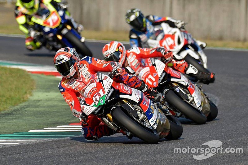 Pirro vince gara 1 al Mugello, ma Ferrari gli risponde ed è lui il leader