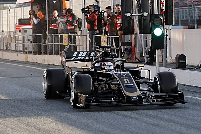 Grosjean critique la nouvelle règle des pneus après son tête-à-queue