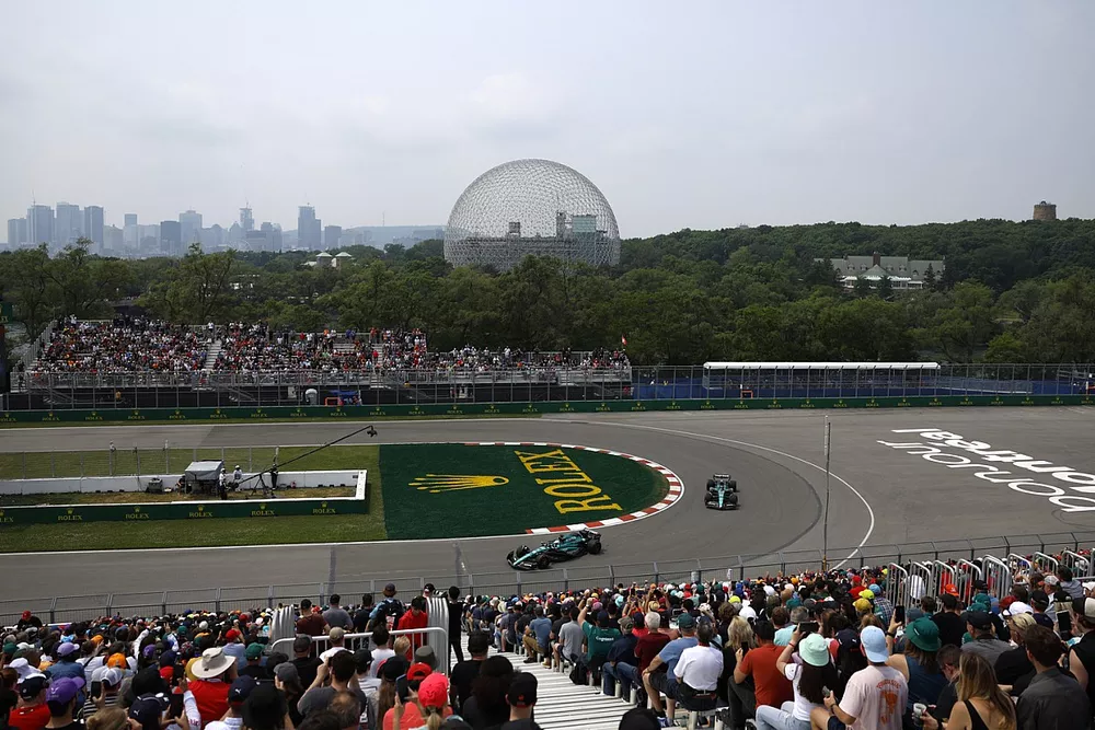 Lance Stroll, Aston Martin AMR23, Fernando Alonso, Aston Martin AMR23
