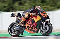 Pol Espargar&oacute;, muy enojado con los comisarios