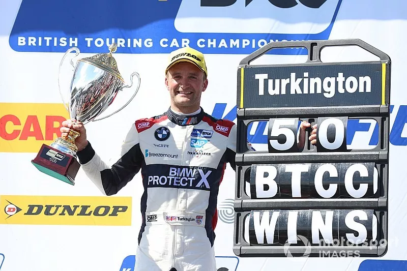 Race winner Colin Turkington, WSR BMW