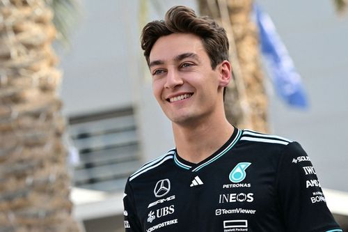 F1: Russell defende Sainz por "cagada bem cara" no Japão; espanhol faz piada com punição