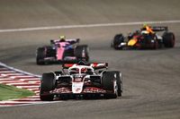 Cómo un agresivo Haas F1 puso sus dos coches en los puntos en Bahréin