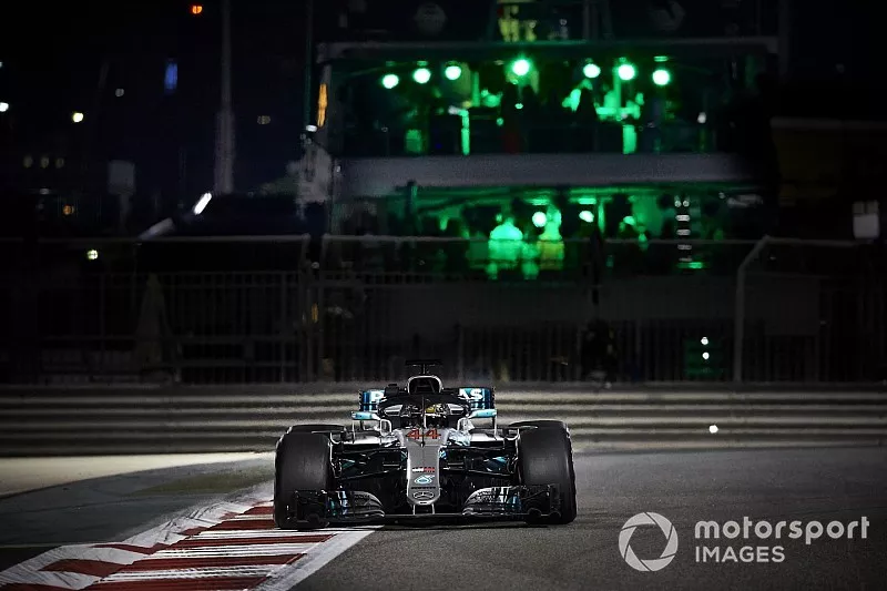 Lewis Hamilton, Mercedes AMG F1 W09 EQ Power+