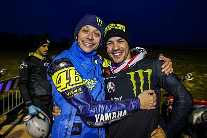 Rossi: “Morbidelli será un dolor de cabeza con la Yamaha”