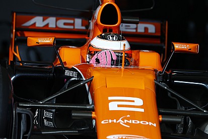 Troca de motor joga Vandoorne para fim do grid dos EUA