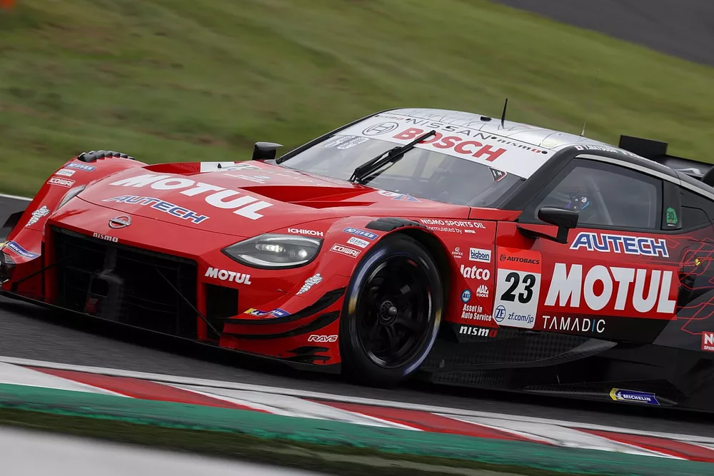 #23 MOTUL AUTECH Z