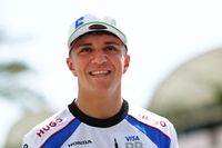 Hadjar se le animar&iacute;a al Red Bull pese a los problemas de Lawson