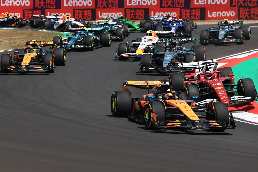 Charles Leclerc, Ferrari, Lando Norris, McLaren, Oscar Piastri, McLaren, George Russell, Mercedes