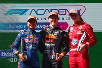 Doblete de Campos y Red Bull en una ca&oacute;tica carrera de F1 Academy en Shanghai