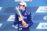 Matheus Comparatto vence a corrida 3 da F4 Brasil no Velocitta