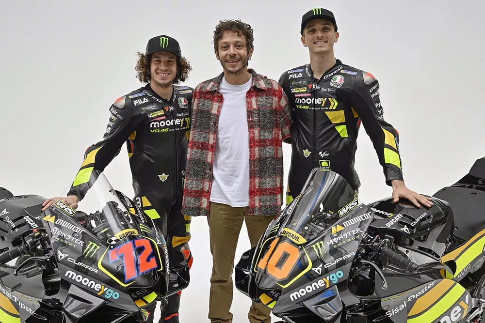Luca Marini, Marco Bezzecchi, VR46 Racing Team con Valentino Rossi
