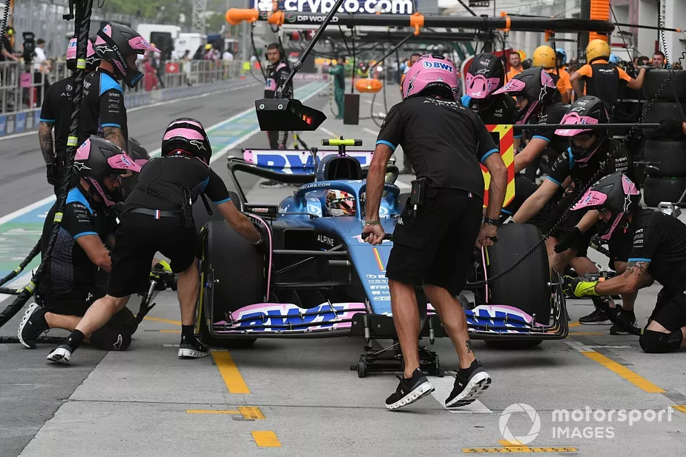 Pierre Gasly, Alpine A523, in the pits during FP2