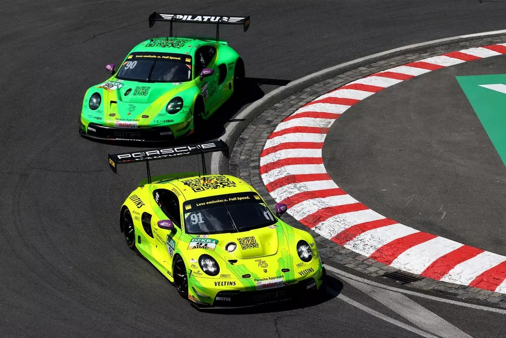 Thomas Preining, Manthey EMA Porsche 911 GT3-R, Dennis Olsen, Manthey EMA Porsche 911 GT3-R