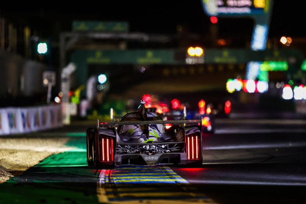 #94 Peugeot Totalenergies Peugeot 9x8: Loic Duval, Malthe Jakobsen, Stoffel Vandoorne