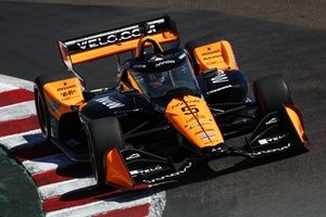 Alex Palou logra la pole en Milwaukee, O'Ward saldrá en segunda fila