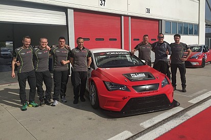 Nicola Baldan in Seat Leon Cup nel 2016 sognando il TCR