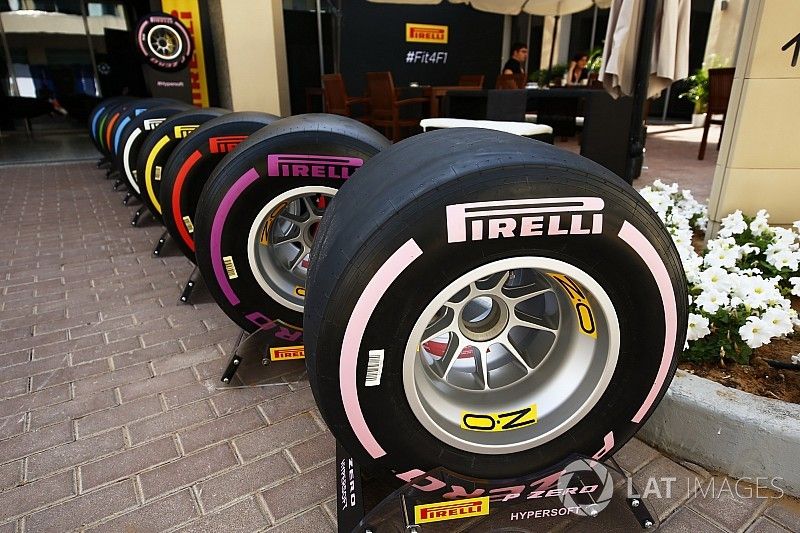 La nueva gama de neum&aacute;ticos Pirelli de F1 para 2018, con el hiperblando rosa en primer plano