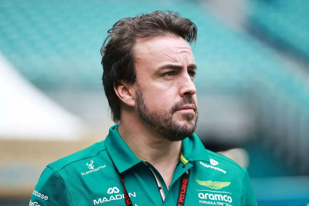Fernando Alonso, Aston Martin Racing