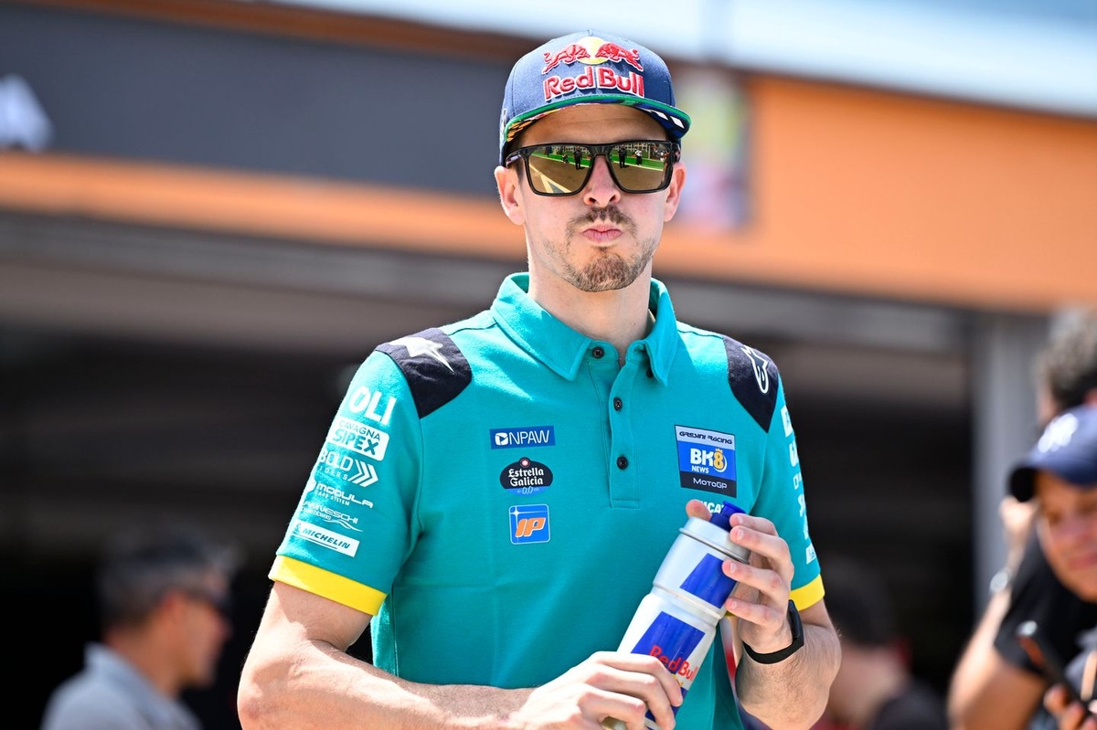 Frappé par des morceaux de piste, Álex Márquez dénonce des conditions "inacceptables"