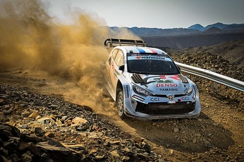 WRC Arabia Saud&iacute;: Ogier sigue acerc&aacute;ndose al t&iacute;tulo, Evans sufre y manda Fourmaux