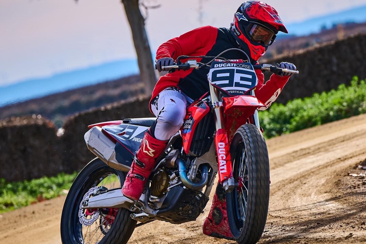 Marc Márquez a enfin retrouvé le guidon d'une moto