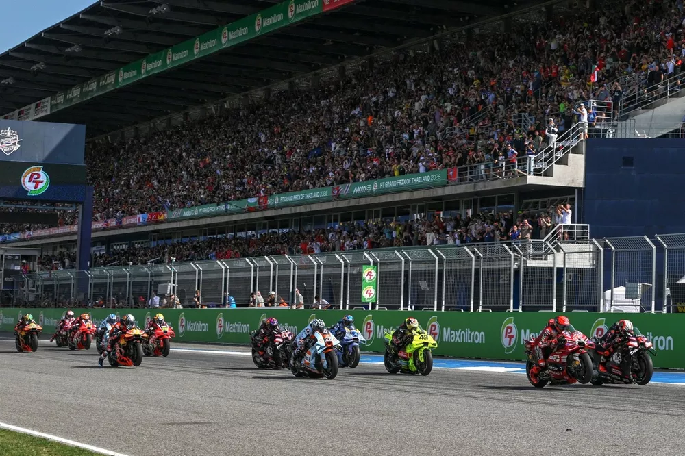 Salida del GP de Tailandia de MotoGP
