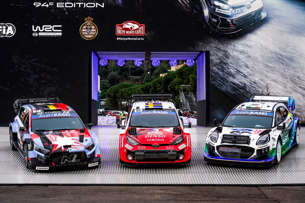 Cars group photo