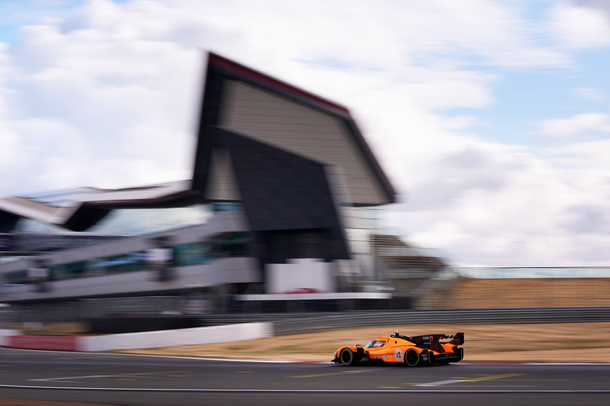 McLaren completes 30-hour endurance test with LMDh prototype
